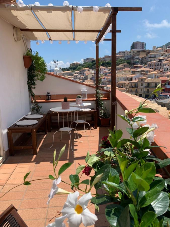 Pizzo Central House Exterior photo